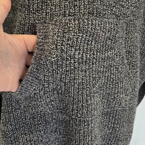 Roots Kids Cabin Poncho - Picture 2 of 5